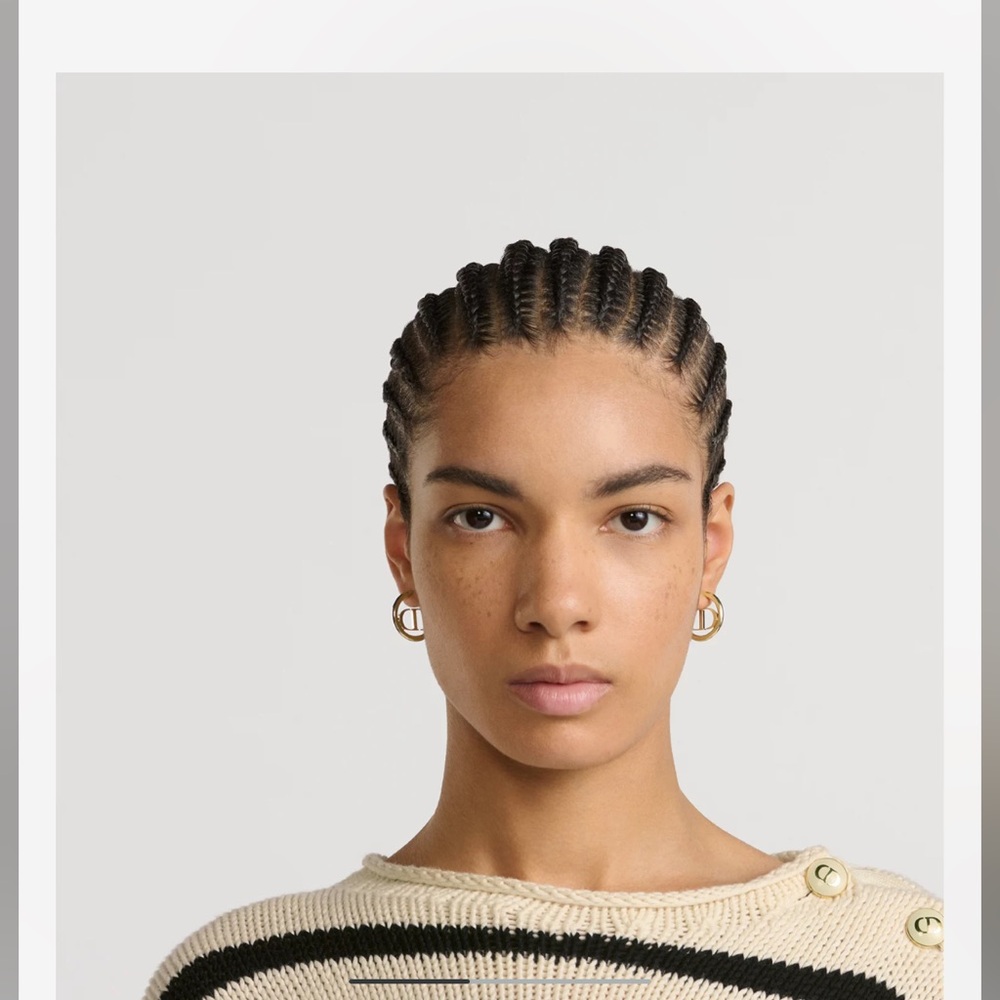 Dior Gold Logo Hoop Earrings 30 - Picture 6 of 7